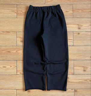 (Category: ) located in . Submitted by jnc__apparel (Listing ID 1445239332, Image 1). Description: .