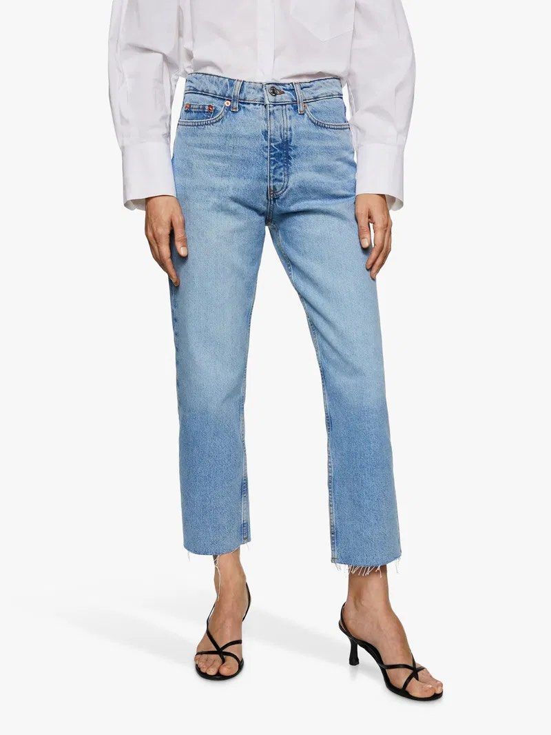 Mango Havana Jeans Denim Pants (Category: Jeans) located in Quezon City. Submitted by kmv_shop (Listing ID 1445272363, Image 1). Description: .