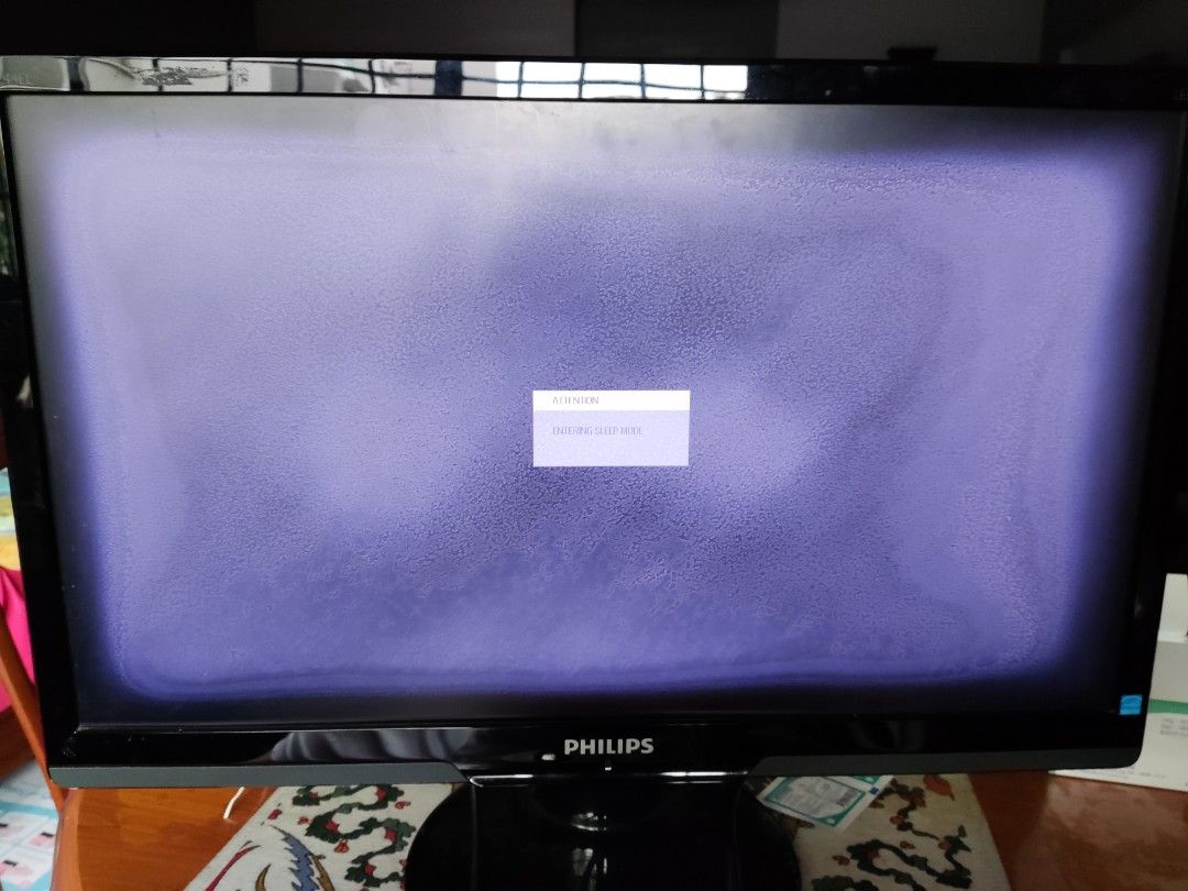 Monitor Screen burn-in489082896494766080