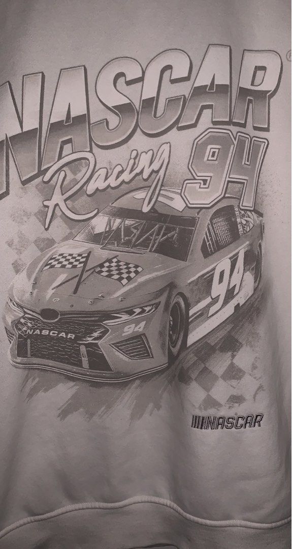 NASCAR FOR SALE (Category: Coats, Jackets and Outerwear) located in Angeles City. Submitted by browsetheracks (Listing ID 1445415891, Image 2). Description: FOR SALE NASCAR CREWNECK GRAPHIC SWEATSHIRT SIZE L ON TAG (24×30) FITS XL IN EXCELLENT CONDITION ! NO ISSUE ₱1500+SHIPPING FEE DM ME FOR MORE INFO 🔌 Note: Every item is photographed accurately to showcase its actual condition. Before shipping, each garment is meticulously cleaned, steam iron