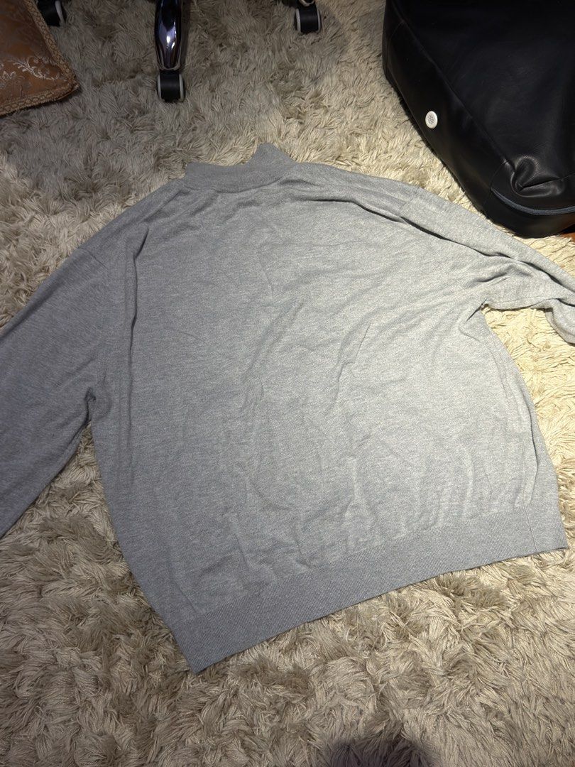 Nautica Navtech Quarter Zip Sweater (Category: Coats, Jackets and Outerwear) located in Manila. Submitted by kyle.daniel (Listing ID 1445263573, Image 2). Description: - Grey Nautica Navtech quarter zip sweater - Long sleeves - Size 3XL - Versatile for layering or standalone wear - Comfortable and casual style.
