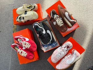 (Category: ) located in . Submitted by soledout_kicks (Listing ID 1445299424, Image 1). Description: .