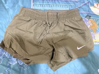 (Category: ) located in . Submitted by ms.trust (Listing ID 1445327240, Image 1). Description: .