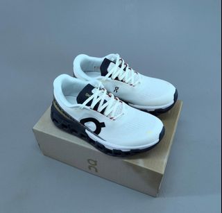 (Category: ) located in . Submitted by khai.uasneakers (Listing ID 1445406975, Image 1). Description: .