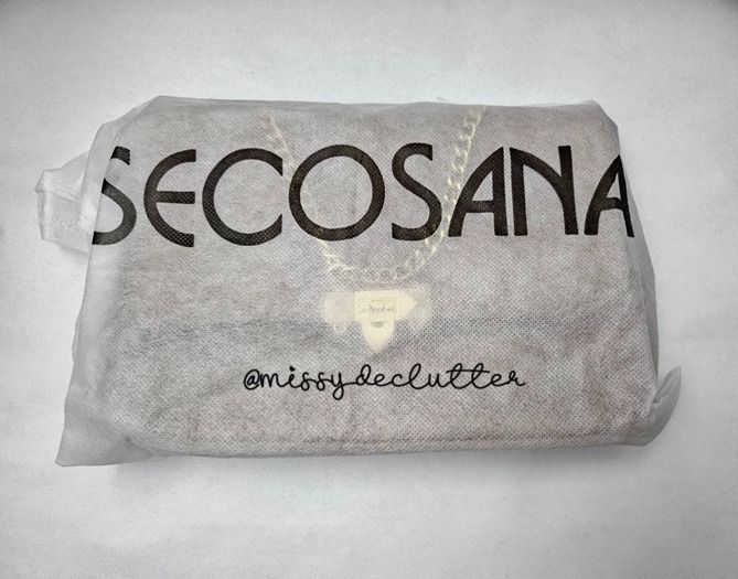 Original Secosana Quilted Convertible Bag (Category: Purses & Pouches) located in Makati City. Submitted by missydeclutter (Listing ID 1445238187, Image 3). Description: Original Secosana Quilted Convertible Bag (Color: Light Mocha) Brand new. Never used. Comes with tag and original packaging. Reason for selling: decluttering. Cash if meet-up. PAYO if via delivery (LBC or SDD). LSF c/o buyer..