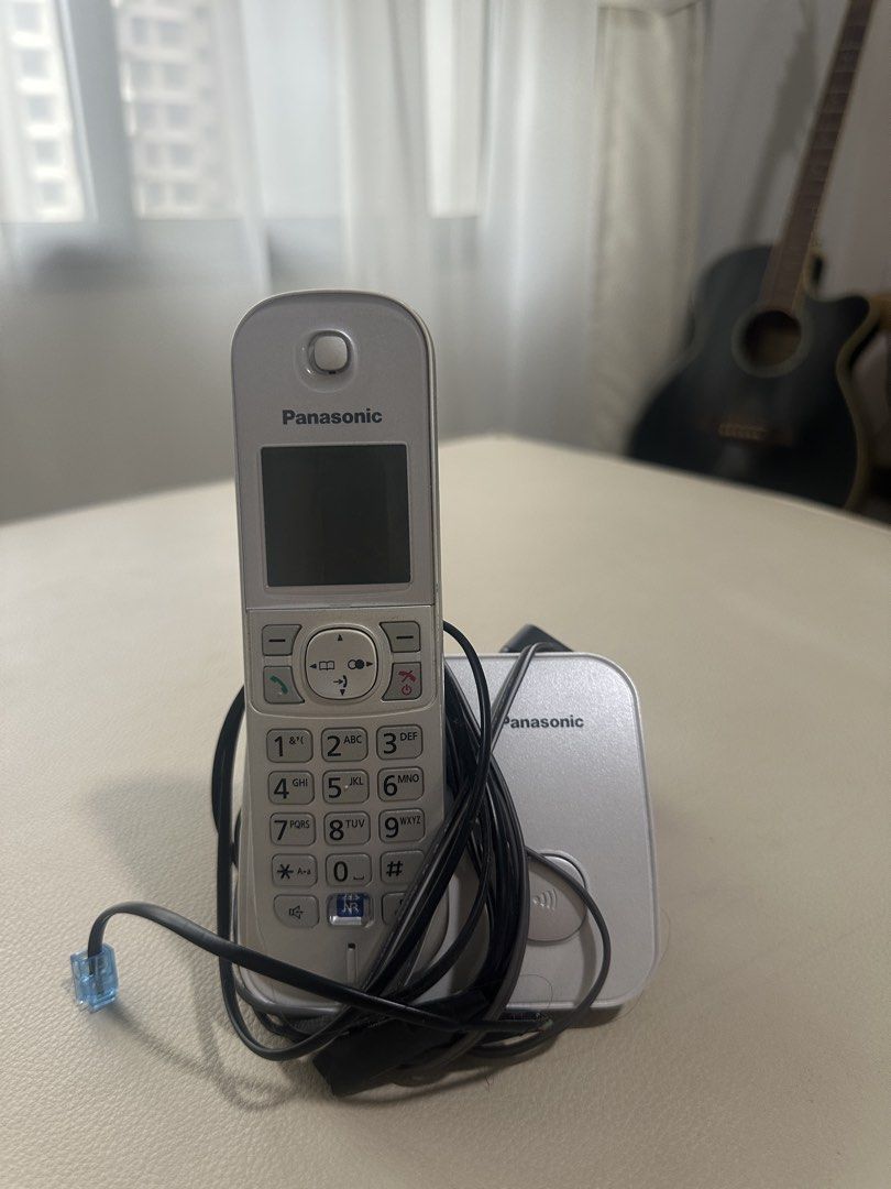 Panasonic Cordless Phone with Base489076548625377280