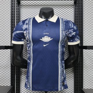 (Category: ) located in . Submitted by calcio_sport_jersey (Listing ID 1445410454, Image 1). Description: .