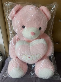 (Category: ) located in . Submitted by howsofpreloved (Listing ID 1445254039, Image 1). Description: .