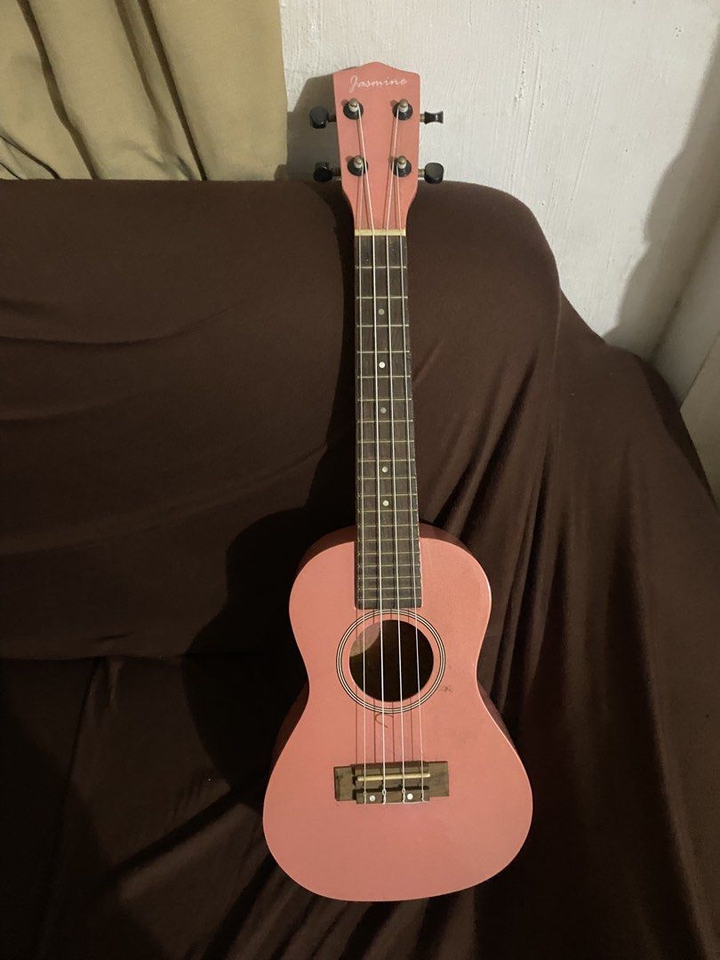 Pink Ukulele (Category: Musical Instruments) located in Manila. Submitted by melatonins (Listing ID 1445361344, Image 1). Description: Good for newbies 4 strings only.