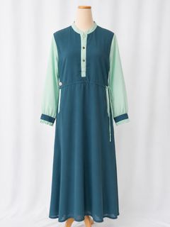 (Kategori: ) berada di . Dikirim oleh azirah_gallery (ID iklan 1445355386, Gambar 1). Deskripsi: .