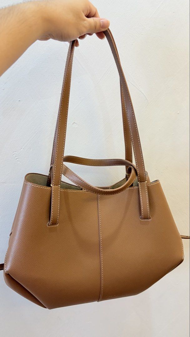 Polene Cyme Mini Camel (Category: Tote Bags) located in Cavite. Submitted by psycheoldnewstuff (Listing ID 1445256641, Image 1). Description: preloved AU Grade (not 0rig) Soft Leather Issues: may maliit ba bakbak sa gilid (please check photos) RFS: not using.