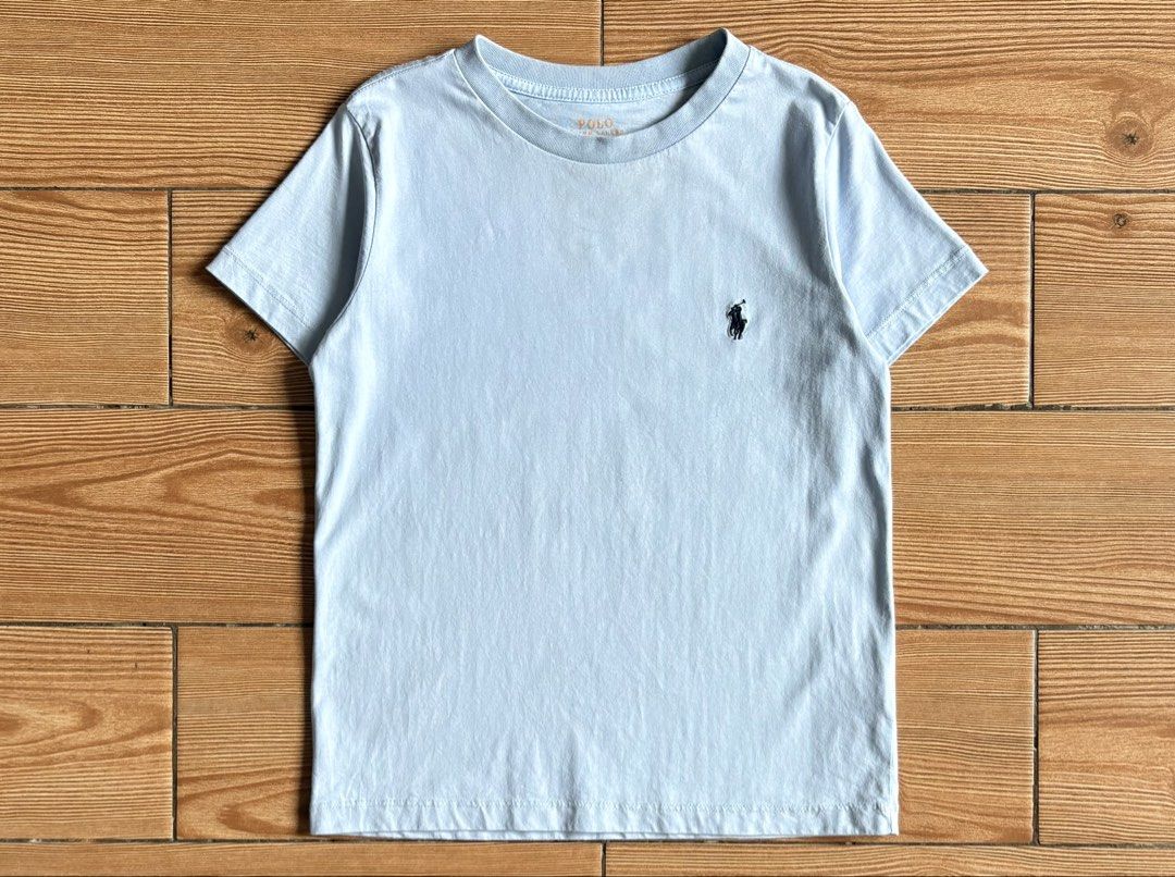 POLO RALPH LAUREN SMALL PONY TSHIRT (Category: Shirts) located in Makati City. Submitted by jnc__apparel (Listing ID 1445238703, Image 2). Description: 🏷️ POLO RALPH LAUREN SMALL PONY TSHIRT 📌 Dimes: 20.5L x 16.5W 📌 Size: can fit to Small for womens 📌 Condition: Excellent 📌 Color rate: 9.5/10 📌 Issue: Stain need wash ✅ Washed and ready to wear.