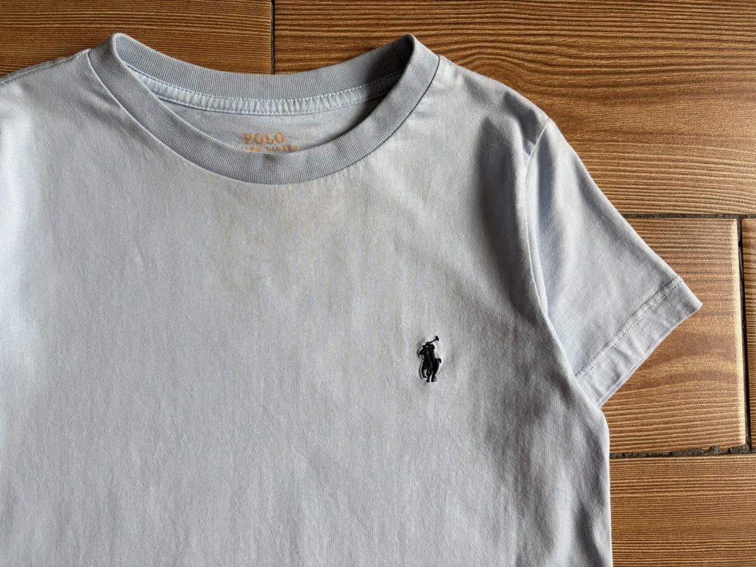 POLO RALPH LAUREN SMALL PONY TSHIRT (Category: Shirts) located in Makati City. Submitted by jnc__apparel (Listing ID 1445238703, Image 3). Description: 🏷️ POLO RALPH LAUREN SMALL PONY TSHIRT 📌 Dimes: 20.5L x 16.5W 📌 Size: can fit to Small for womens 📌 Condition: Excellent 📌 Color rate: 9.5/10 📌 Issue: Stain need wash ✅ Washed and ready to wear.