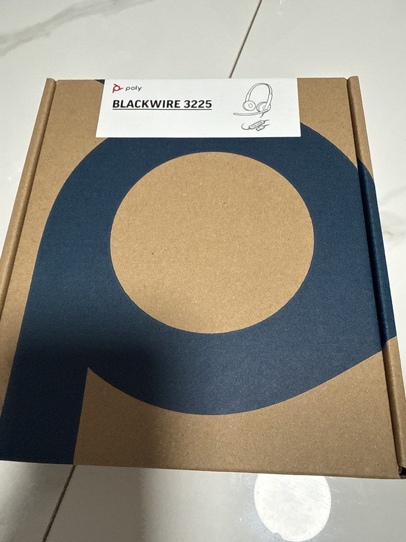Poly Blackwire 3225 Headset