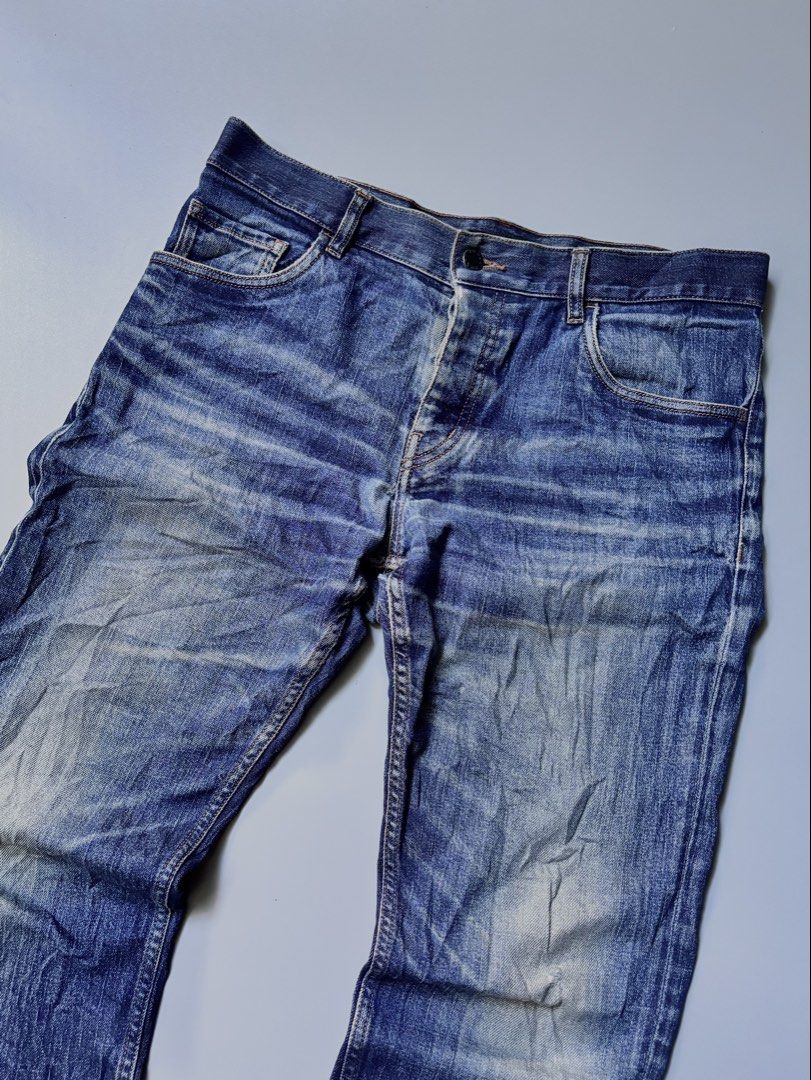 Prada Denim Tight Jeans (Category: Luxury Apparel) located in Santa Cruz. Submitted by devbook1 (Listing ID 1445266325, Image 2). Description: Prada Denim Tight Jeans W: 33-34 L: 42 LO: 7 Excellent Condition Sign of usage *may nakalagay lang na support sa may bandang butt part pero still presentable at di gaano halata.