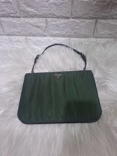 (Category: ) located in . Submitted by jhaz_bags (Listing ID 1445260313, Image 1). Description: .
