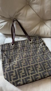 (Category: ) located in . Submitted by shop.spark.joy (Listing ID 1445307492, Image 1). Description: .