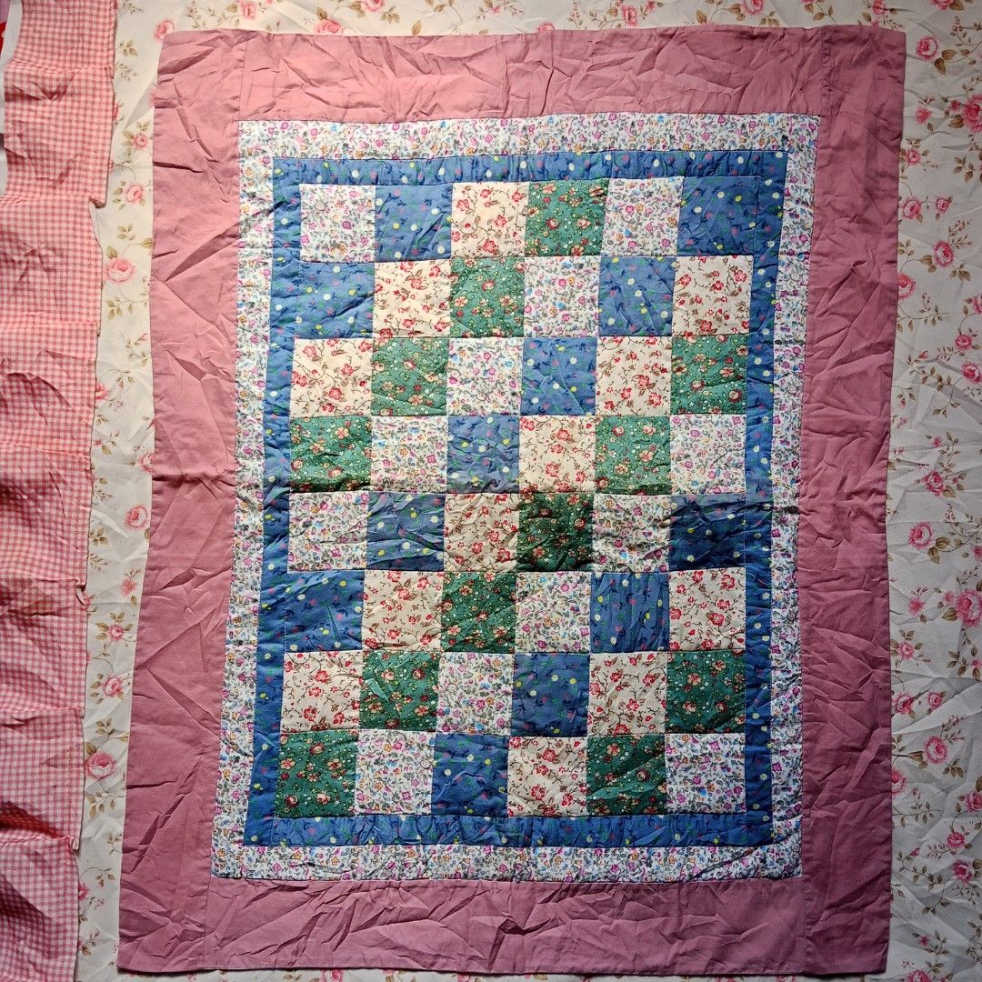 Quilted Floral Patchwork Pillowcase (1pc) (Category: Bedding & Towels) located in Taguig. Submitted by cabinetnimaeri (Listing ID 1445265991, Image 2). Description: Large Floral Patchwork Pillowcase (1pc) - W/ FREEBIES 25x30.5in.