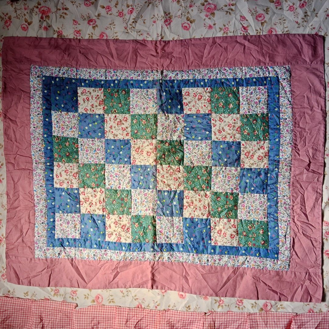Quilted Floral Patchwork Pillowcase (1pc) (Category: Bedding & Towels) located in Taguig. Submitted by cabinetnimaeri (Listing ID 1445265991, Image 3). Description: Large Floral Patchwork Pillowcase (1pc) - W/ FREEBIES 25x30.5in.