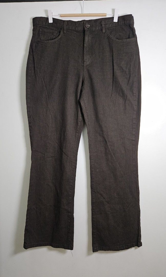 Ralph lauren bootcut pants (Category: Trousers) located in Alfonso. Submitted by jbcamet (Listing ID 1445397995, Image 1). Description: for sale ralph lauren bootcut pants still in excellent condition size L.