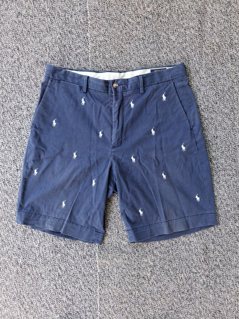 RALPH LAUREN CHINO SHORT AOP (Category: Chinos) located in Solano. Submitted by clenteezy (Listing ID 1445276000, Image 1). Description: RALPH LAUREN CHINO SHORT AOP-699 W-34 on tag, 35 upon measurement L-20.5 HEMS-11.5 COLOR RATE-9/10.