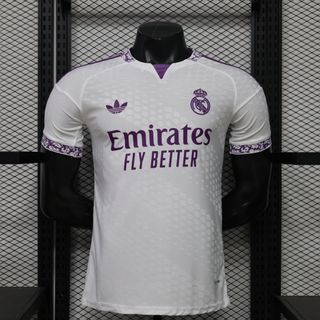 (Category: ) located in . Submitted by calcio_sport_jersey (Listing ID 1445410243, Image 1). Description: .