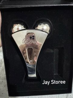 (Category: ) located in . Submitted by shopwithkath12 (Listing ID 1445380566, Image 1). Description: .