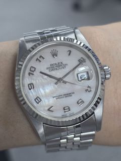 （分類：）位於 。 由 vintage_elegant_watches 提交（商品編號 1442080800，圖片 1）。簡介： 。