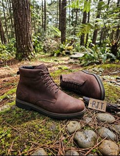 (Category: ) located in . Submitted by rjtbootshop2600 (Listing ID 1445255718, Image 1). Description: .