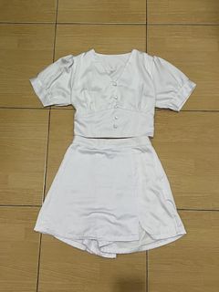 (Kategori: ) berada di . Dikirim oleh prelovedd.niaa (ID iklan 1445405816, Gambar 1). Deskripsi: .