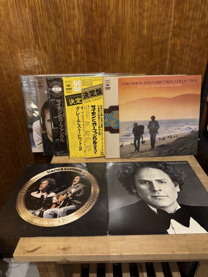 Simon & Garfunkel Vinyl Collection (Category: Vinyls) located in Antipolo. Submitted by deanaudioguy02 (Listing ID 1445407411, Image 1). Description: Vinyl’s by DeanAudioGuy 🎚️🔈🎶💓 Simon & Garfunkel 9 Pcs available Fathers Day Promo Get 2 from 700 bellow for only 1000 pesos All Time Greatest Recordings Pressing: Japan Vinyl: VG++- NM Outer: VG+ Price: 1000 With Japan Post Sony With Posters With Lyrics sheet Pack 20 (20songs) Pressing: Japan Vi