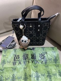 (Kategori: ) berada di . Dikirim oleh nihoshopp (ID iklan 1445341833, Gambar 1). Deskripsi: .