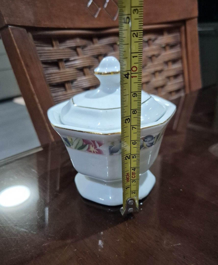 Small Tea Set489524641913917446