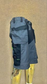 (Category: ) located in . Submitted by industrial_fashion (Listing ID 1445274297, Image 1). Description: .