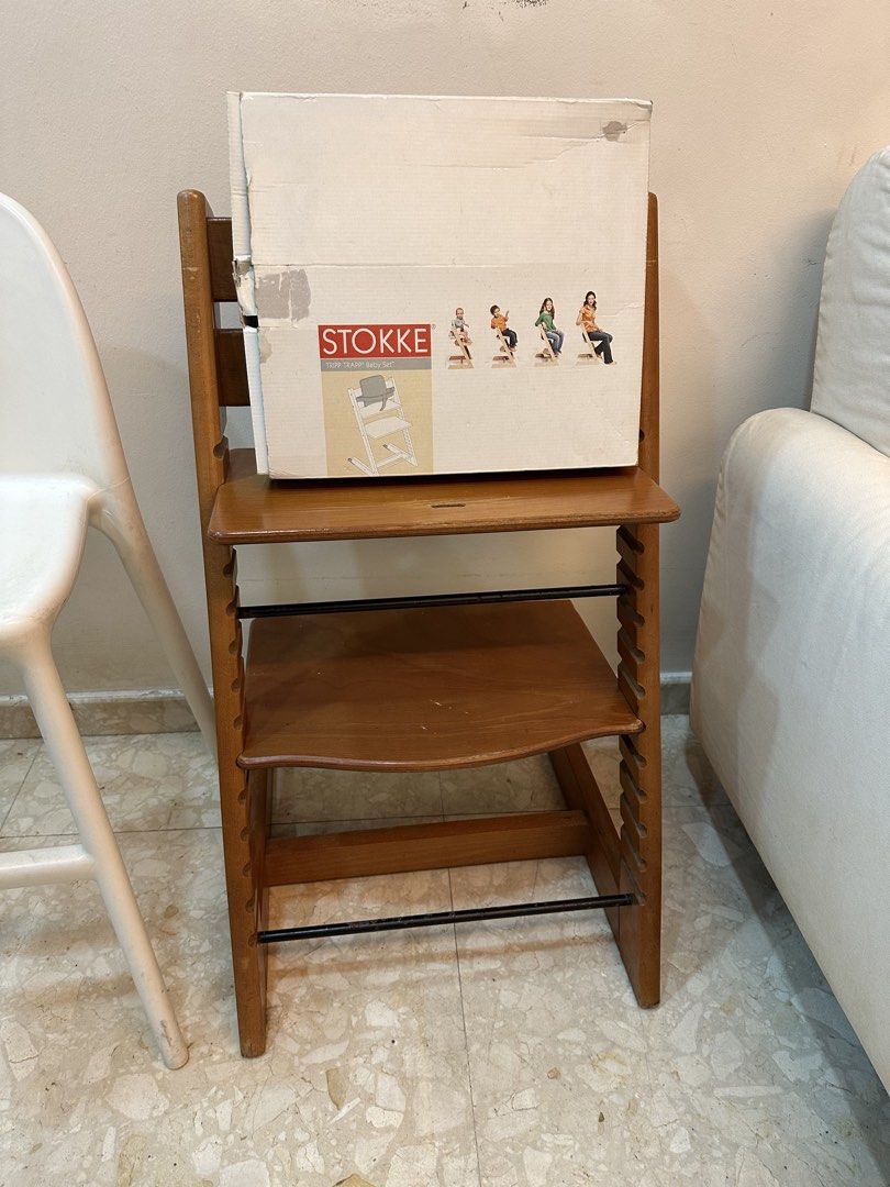 Stokke Tripp Trapp High Chair with Box (Category: Baby High Chairs) located in Singapore. Submitted by kutuhead (Listing ID 1445391343, Image 1). Description: - Stokke Tripp Trapp high chair - some wear and tear, scratches etc - Comes with original box - Classic design that grows with your child - Easy to adjust seat and footrest - Perfect for meal times and other activities.