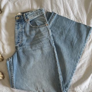 (Category: ) located in . Submitted by augustus_amari (Listing ID 1445372447, Image 1). Description: .
