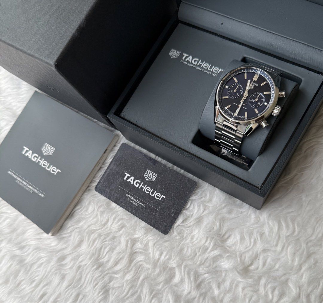 Tag Heuer Carrera HEUER 02 (Category: Luxury Watches) located in Quezon City. Submitted by pedro_demain (Listing ID 1445363552, Image 2). Description: Tag heue Carrera Blue Dial Cbn2011 model 42mm Heuer 02 in house movement With box,manual ,warranty card & extra link 9/10 condition Qc & Bgc area 09955225741.