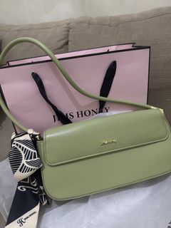 (Kategori: ) berada di . Dikirim oleh prelovedbynana3 (ID iklan 1445368564, Gambar 1). Deskripsi: .