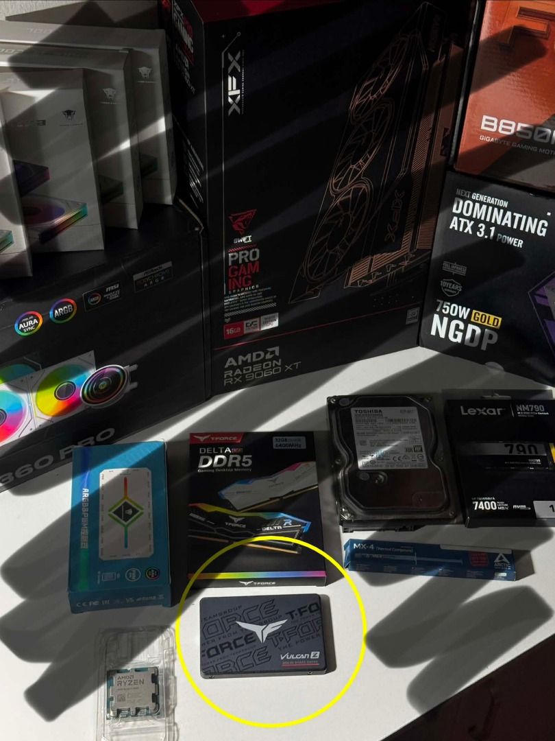 T-FORCE VULCAN Z 512GB SATA SSD (Category: Computer Parts) located in Taguig. Submitted by __qfeed__ (Listing ID 1445375140, Image 2). Description: Price is Negotiable NO BOX Bought May 2025 Used only as storage drive RFS: No longer needed Can do meetups Location: BGC, Taguig MOP: CASH/MARIBANK/BPI .