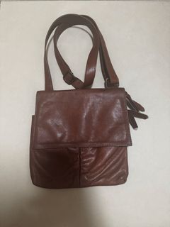 (Category: ) located in . Submitted by stylee (Listing ID 1445367688, Image 1). Description: .