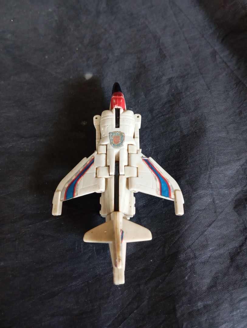Transformers G1 SLINGSHOT (NO MARKINGS) (Category: Action & Battle Toys) located in Silang. Submitted by samflores2k4t7 (Listing ID 1445295755, Image 1). Description: For sale Transformers G1 SLINGSHOT (NO MARKINGS) As is issue broken parts.