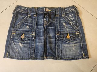 (Category: ) located in . Submitted by bellemoda (Listing ID 1445301186, Image 1). Description: .