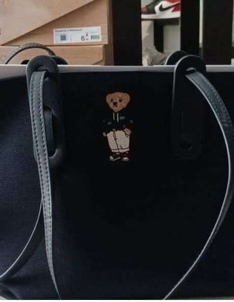 TTWN & Bear Tote Bag (Category: Luxury Bags & Wallets) located in Caloocan City. Submitted by hermes_evangelista (Listing ID 1445285506, Image 1). Description: Tote Bag Twin Bear🧸 Can fit 13inches laptop .