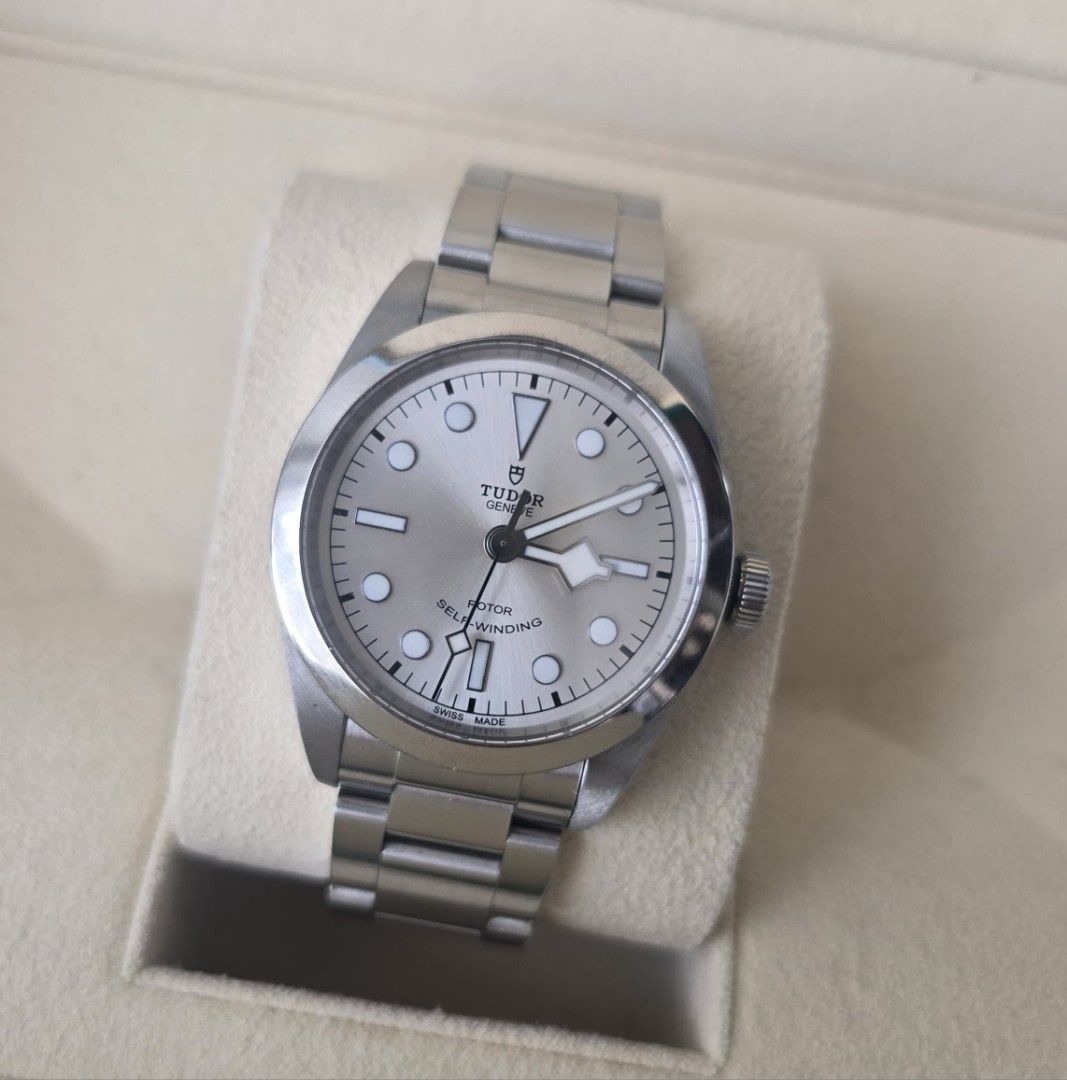 Tudor Black Bay 36 Silver (Category: Luxury Watches) located in Mandaluyong City. Submitted by 88nac (Listing ID 1445400578, Image 1). Description: 🛡 rare piece alert Tudor Black Bay 36 Ref. 79500 Year 2023 36mm Automatic Stainless steel Silver dial Complete set 9.8/10 condition 185k PM for inquiries.