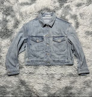 (Category: ) located in . Submitted by c3m.thrift (Listing ID 1445347429, Image 1). Description: .