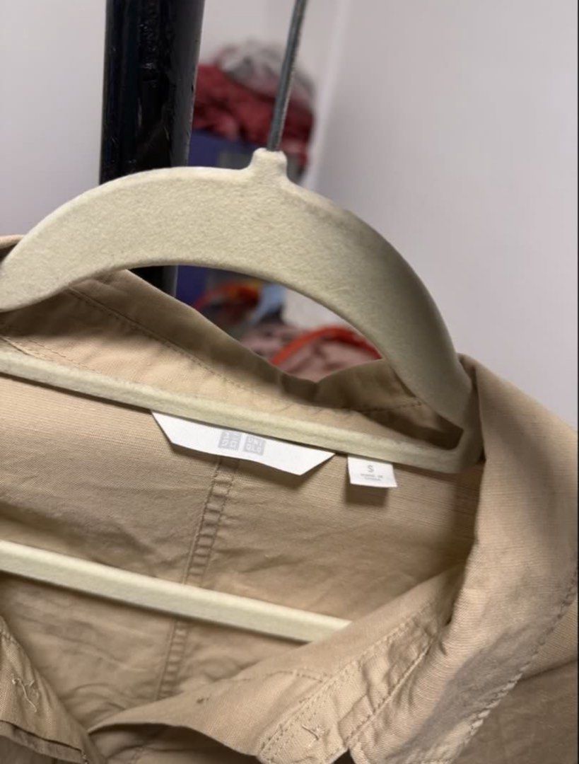 Uniqlo linen jumpsuit (Category: Rompers) located in Quezon City. Submitted by g00d.fits (Listing ID 1445361981, Image 3). Description: Never worn Rfs: decluttering.