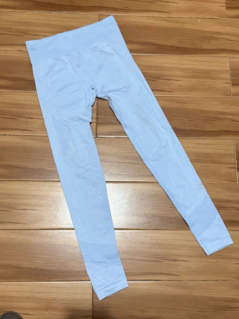 USA PRO High Rise Leggings (Category: Activewear) located in Taguig. Submitted by mariathalia (Listing ID 1445242265, Image 3). Description: issue: rust stains from gym size UK 10.