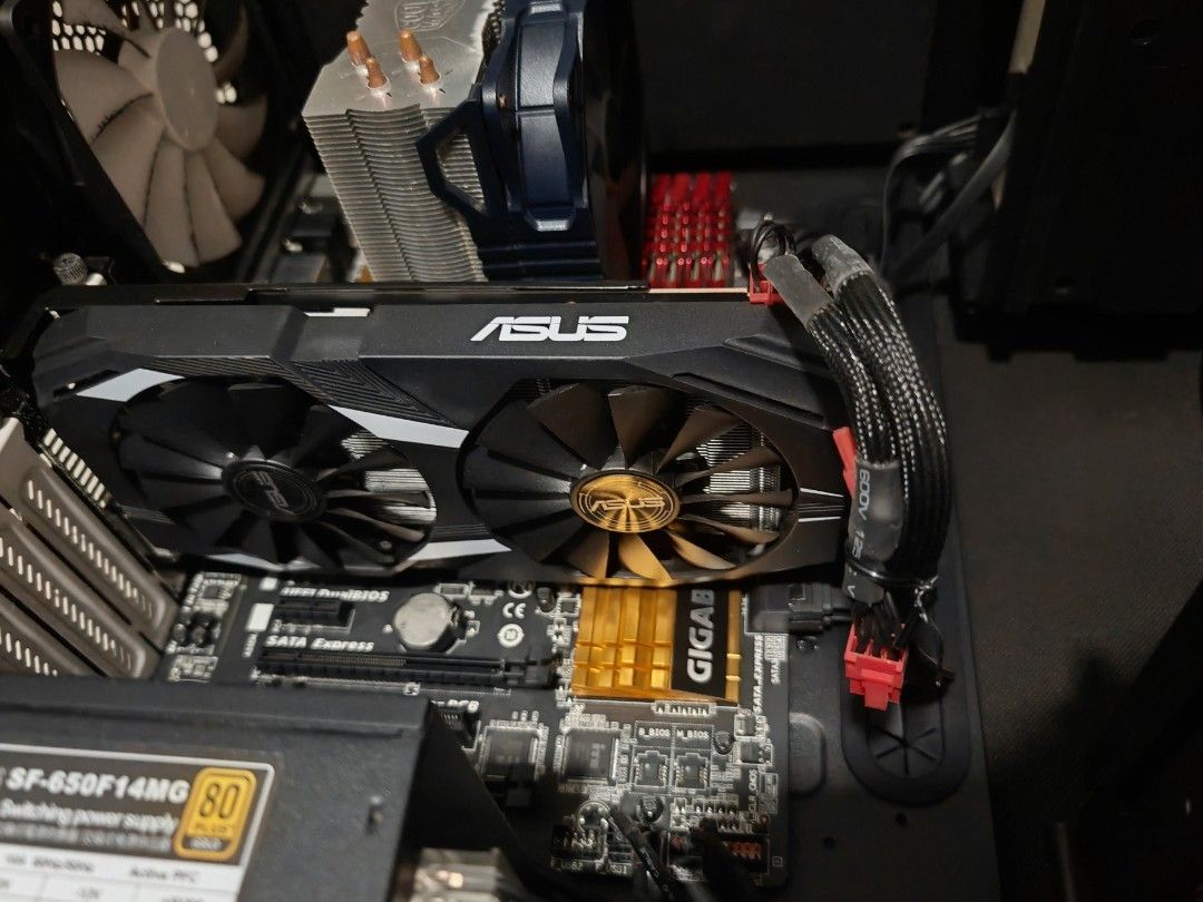 Used custom built desktop489438300530298881
