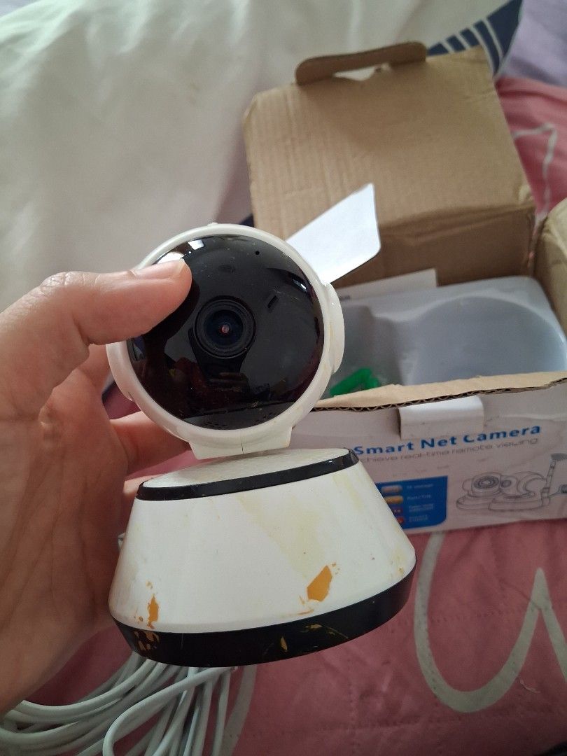 V380 Pro wifi smart Net Camera (Category: Security Systems & CCTV Cameras) located in Guagua. Submitted by lavieestviah (Listing ID 1445238497, Image 3). Description: - V380 Pro Q6 CCTV Camera GOOD AS NEW. Tested only. With marks of tape but can be cleaned. - 1080P Panoramic IP Camera - 2.4G Wireless Connection (WiFi) - IR Night Vision - Motion Detection - Two-way Audio - Remote Viewing - Local Alarm.