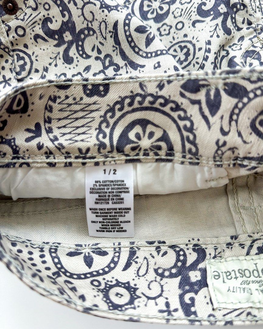 Vintage Aeropostale Shorts (Category: Shorts) located in Manila. Submitted by declutte.wsoph (Listing ID 1445313390, Image 3). Description: - W24” L12” - Never worn. With tag! - No flaws 🫶🏼 - No ww 📍Taft / Nuvali ✨Colors may vary due to lighting 🏷️ #vintage#aeropostale#abercrombie .